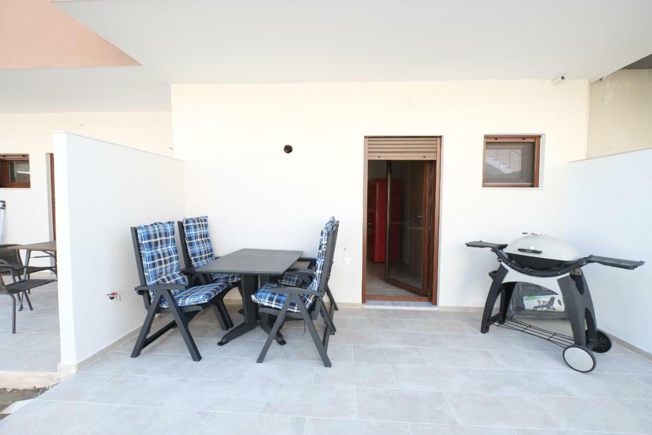 Villa Valerie Nikiti  Exterior photo
