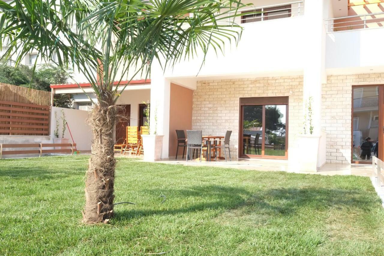 Villa Valerie Nikiti  Exterior photo